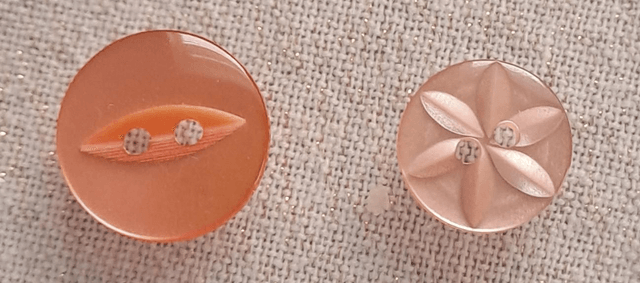 Buttons (Pack 10) - 14mm - Star - Peach