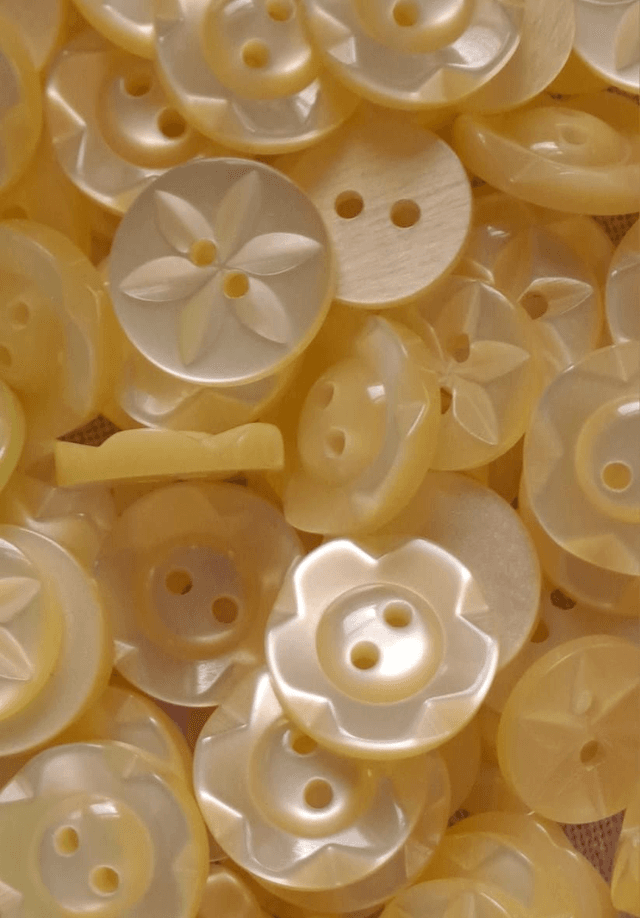 Buttons (pack 10) - Star - 14mm - Lemon